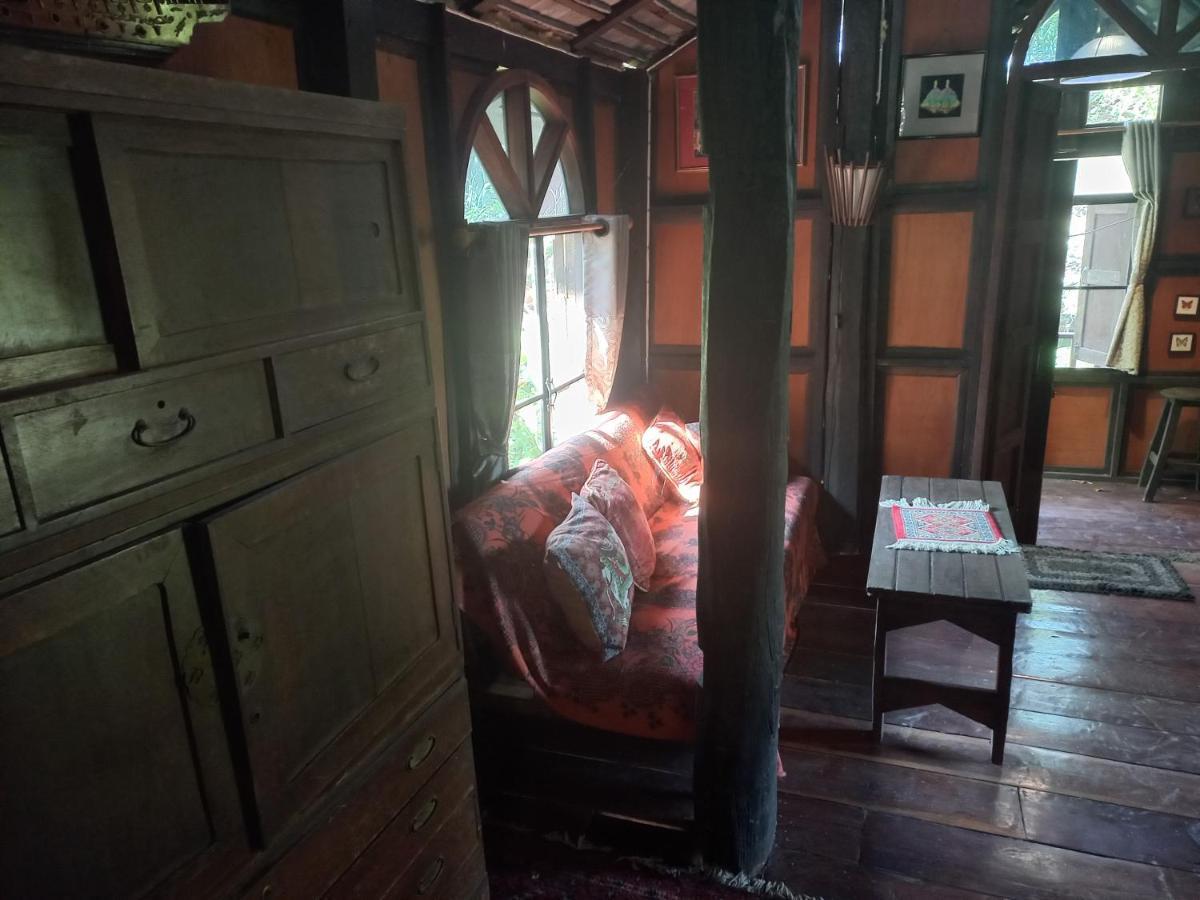 Teak House Chiang Mai Hotel Ngoại thất bức ảnh
