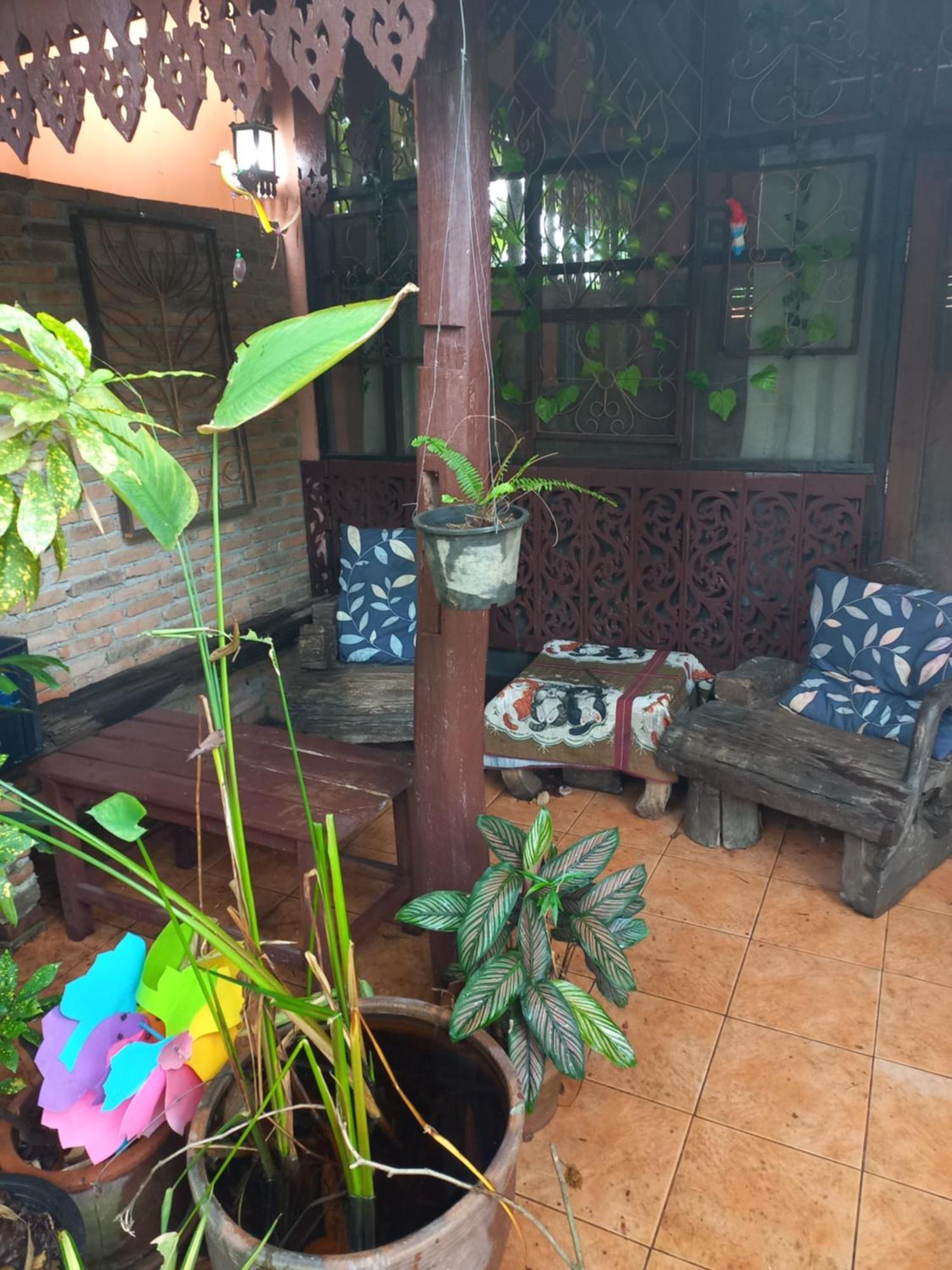 Teak House Chiang Mai Hotel Ngoại thất bức ảnh