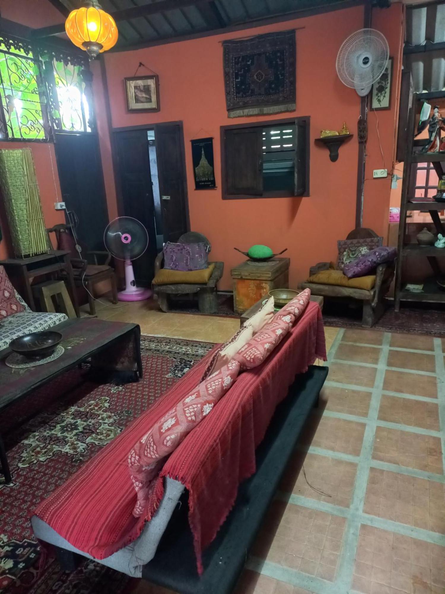 Teak House Chiang Mai Hotel Ngoại thất bức ảnh