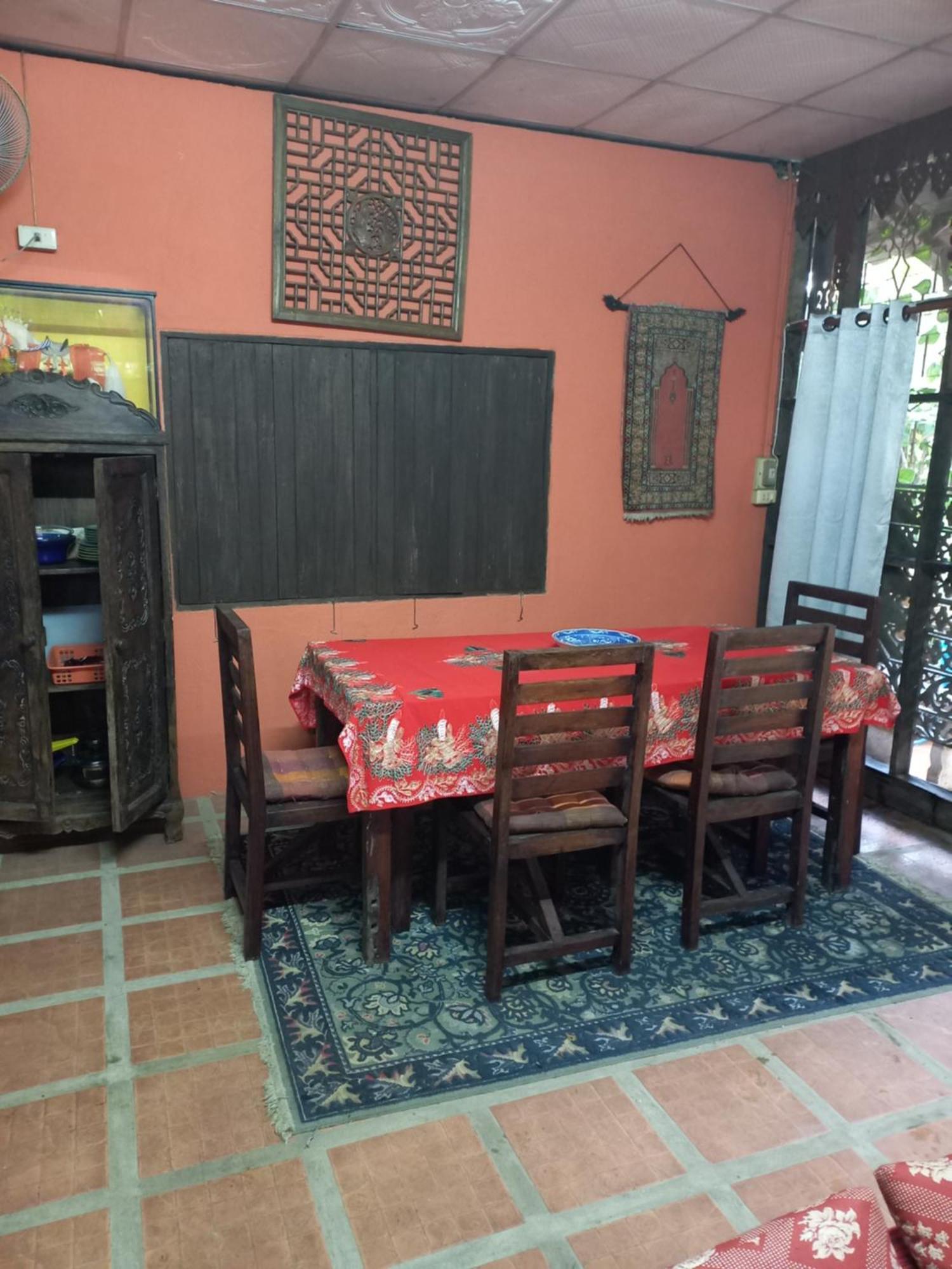 Teak House Chiang Mai Hotel Ngoại thất bức ảnh